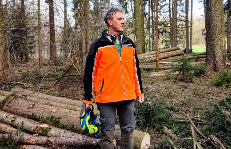 In Germania, Martin Roth utilizza soluzioni ad alta tecnologia per affrontare le sfide della silvicoltura moderna. PER GENTILE CONCESSIONE DI MARTIN ROTH