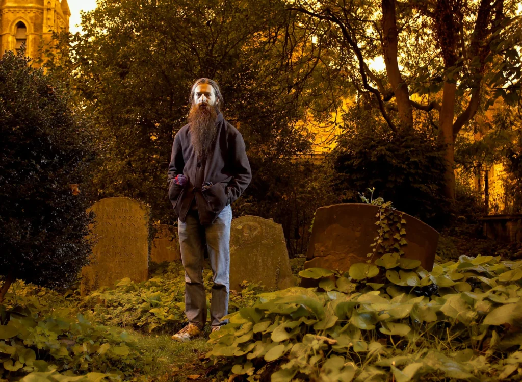 Molti vitalisti sono stati influenzati dal controverso ricercatore sulla longevità Aubrey de Grey. Cheng ha definito il suo TED Talk del 2005 "il video YouTube originale sulla longevità".PETER SEARLE/CAMERA PRESS/REDUX