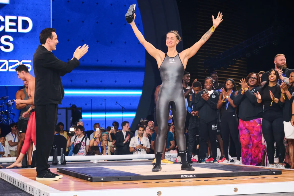 Angermayer fa il tifo per la nuotatrice Megan Romano, che a 35 anni ha nuotato i 50 metri stile libero più velocemente di quanto facesse a 22 anni.SAEED RAHBARAN